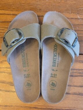 Birkenstock Vegan Single-Strap Sandal in Olive - NWOT